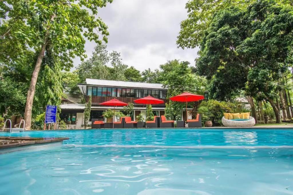 E-Outfitting Doikham Resort Chiang Mai Eksteriør bilde